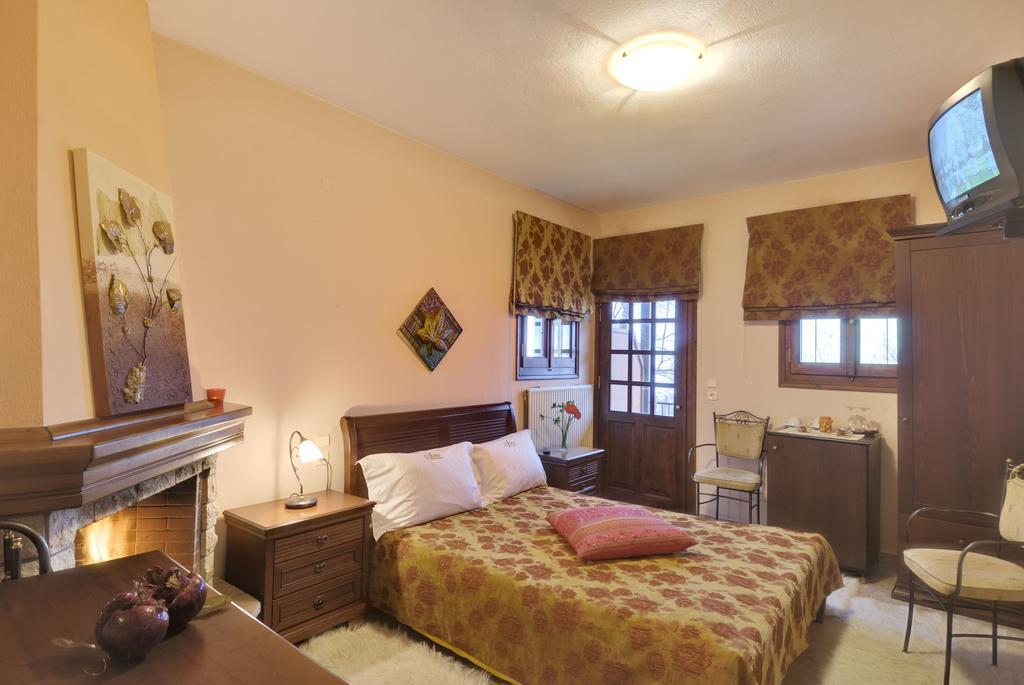 Guesthouse Iris Tsagaráda Eksteriør bilde